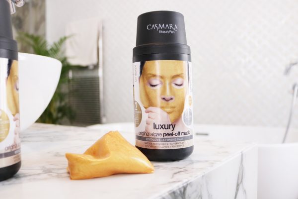 Algae Mask. Nourishing and firming mask