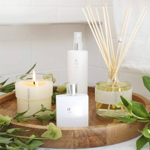 Apothia Plush Candle