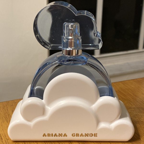 Float on Cloud Nine with Ariana Grande Cloud Perfume – Dreamy Eau de Parfum