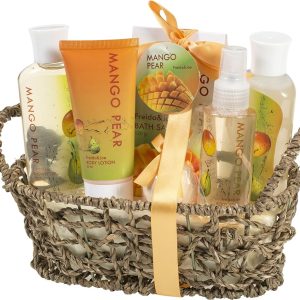 Aromatic Mango-Pear Home Spa Experience: Women's Gift Set