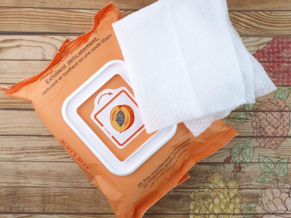 Burt's Bees Facial Cleansing Towelettes, Peach and Willow Bark