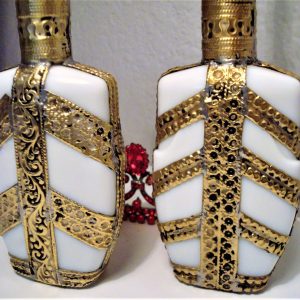 Diamond Bottle w/Pouch - White Opium