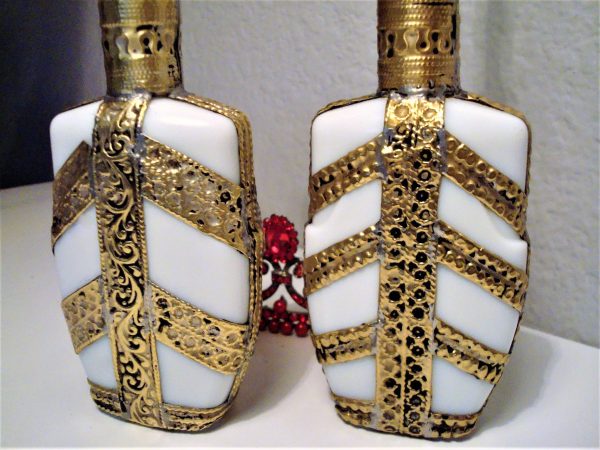 Diamond Bottle w/Pouch - White Opium