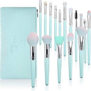 Beauty Routine with DUAIU's 37-Piece Makeup Brushes Set – Unleash Your Inner Artist!