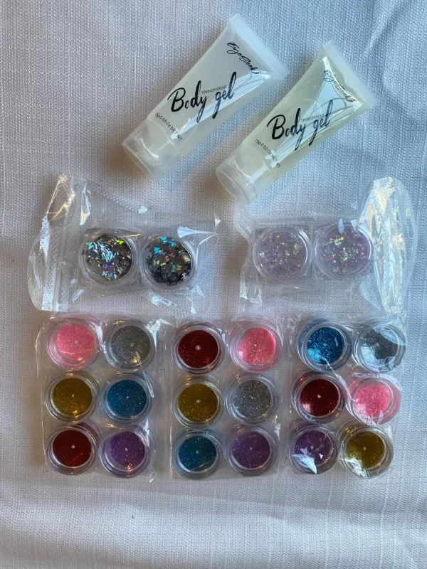 EYESEEK Holographic Body Glitter Powder Mix Total