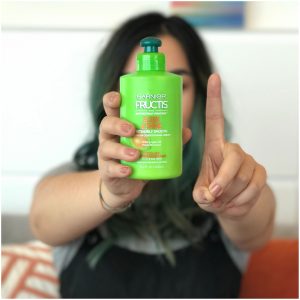 Garnier Fructis Sleek & Shine Intensely Smooth Leave-In Conditioning Cream