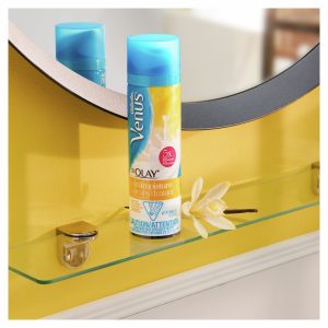 Gillette Venus with Olay UltraMoisture Vanilla Cashmere