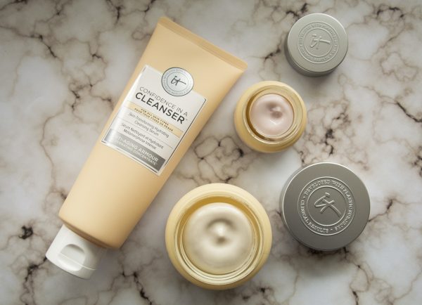 IT Cosmetics Confidence in a Cream