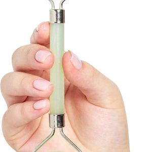 Jade Roller for Face | Beauty Roller to Improve The Appearance of Your Skin