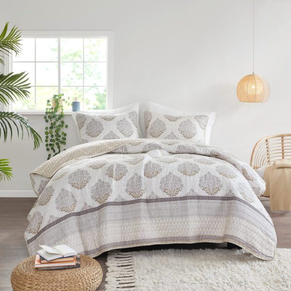Madison Park Reversible Cotton Quilt