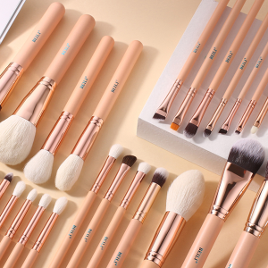 Unleash Beauty: MSQ 28pcs Professional Makeup Brushes Set