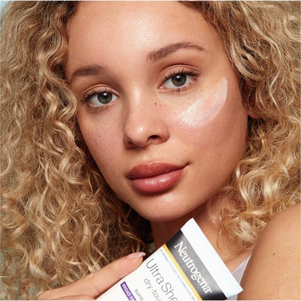 Neutrogena Ultra Sheer Dry-Touch Water Resistant and Non-Greasy Sunscreen