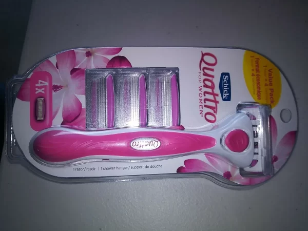 Schick Quattro for Women Value Pack with 1 Razor and 4 Razor Blade