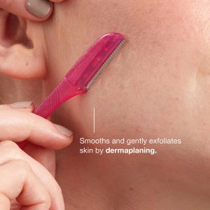 Schick Silk Touch-Up Multipurpose Exfoliating Dermaplaning Tool