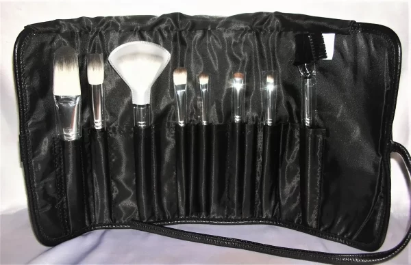 SEPHORA COLLECTION Tools Of The Trade Brush Set