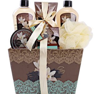 Spa Basket for Women w/Refreshing "Seductive Vanilla" Fragrance by Draizee