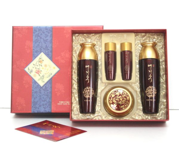 Yezihu Red Ginseng Skin Care 3 Piece Set
